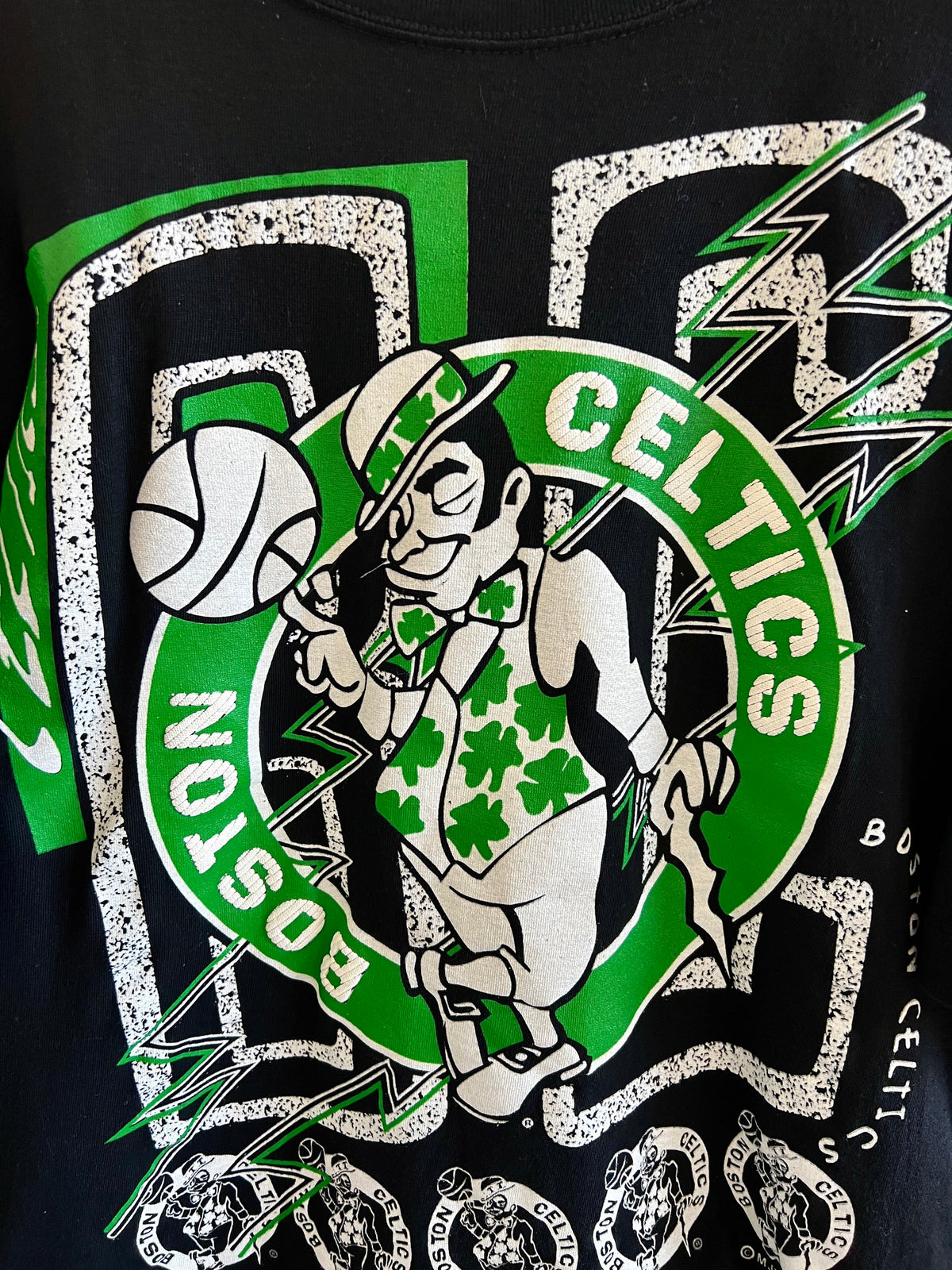 Vintage Boston Celtics ’90s T-Shirt – L/XL