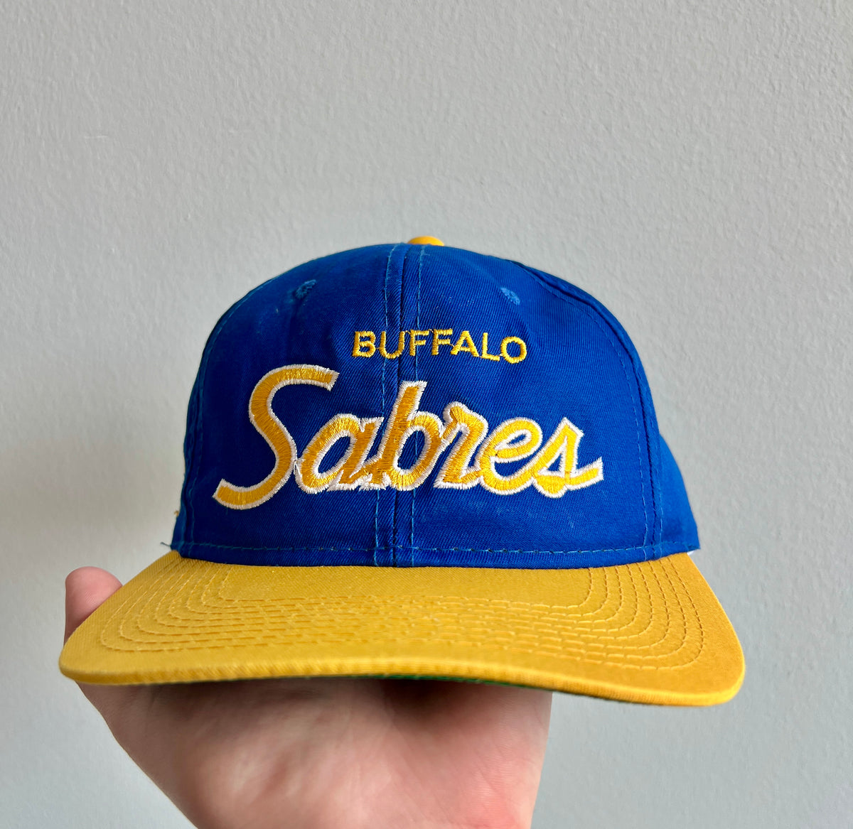 Vintage Buffalo Sabres ’90s Snapback Hat