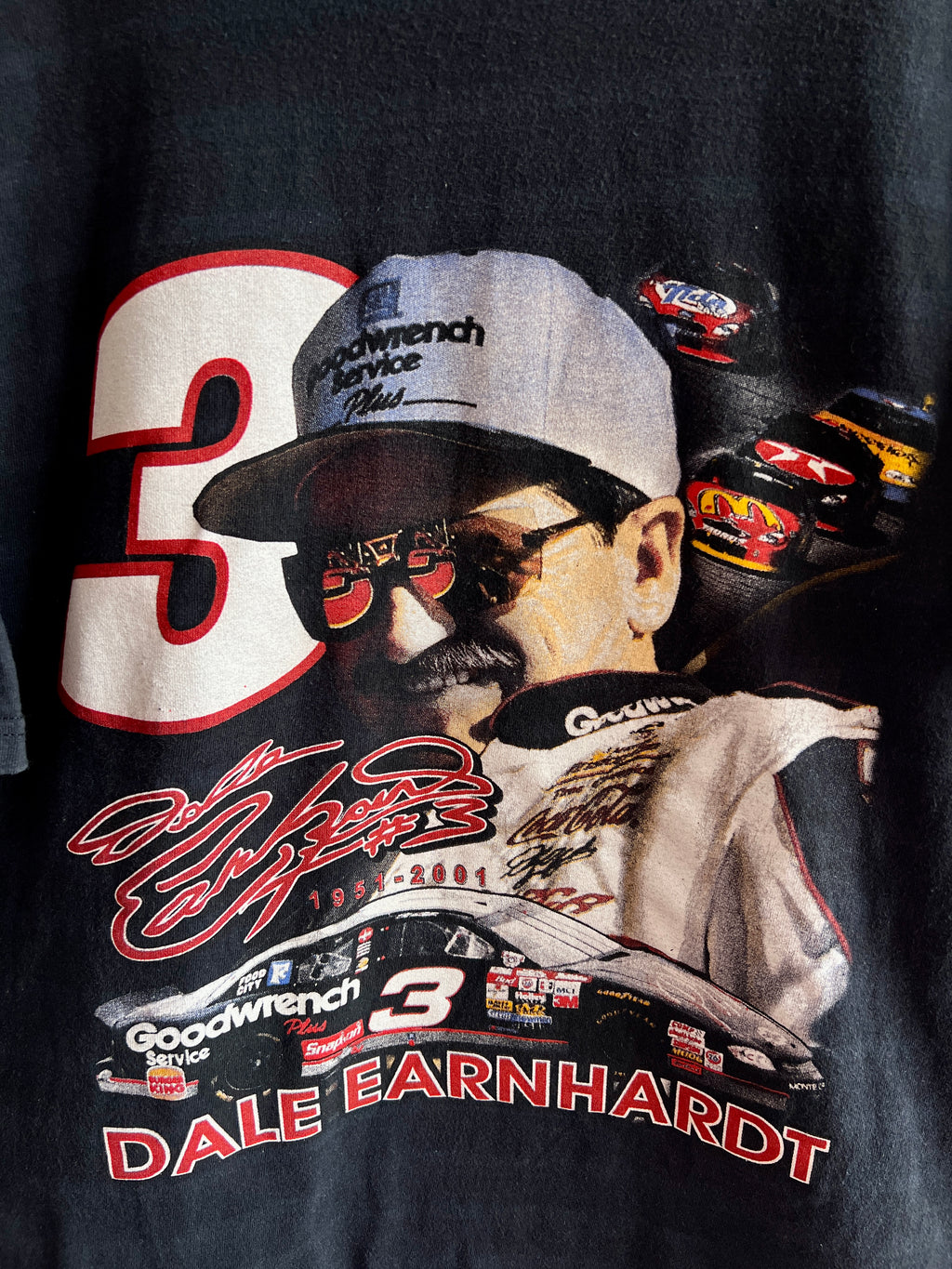 Vintage Dale Earnhardt ’01 T-Shirt – L