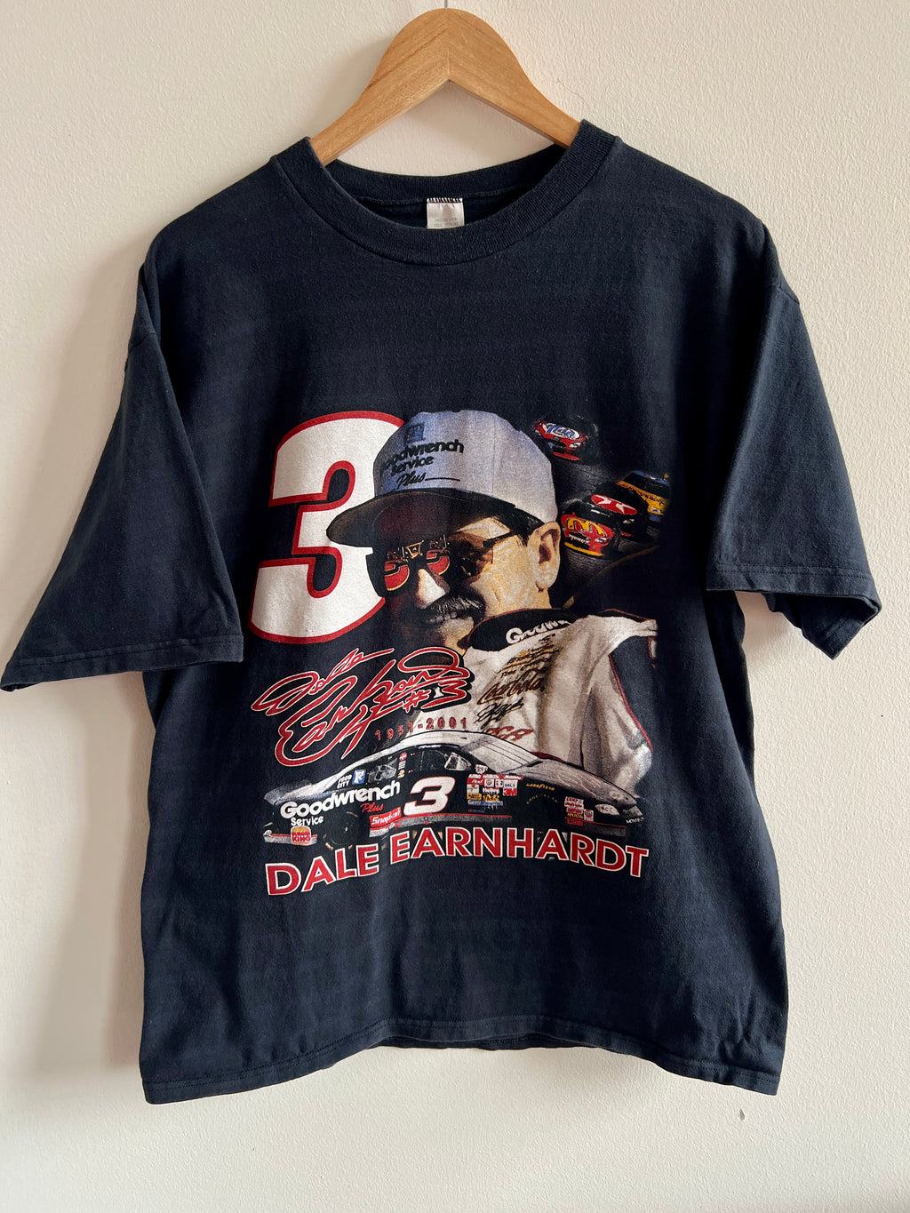 Vintage Dale Earnhardt ’01 T-Shirt – L