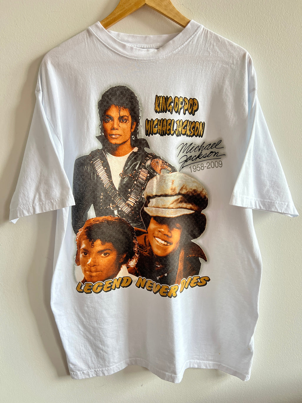Vintage Michael Jackson ’09 T-Shirt – XL