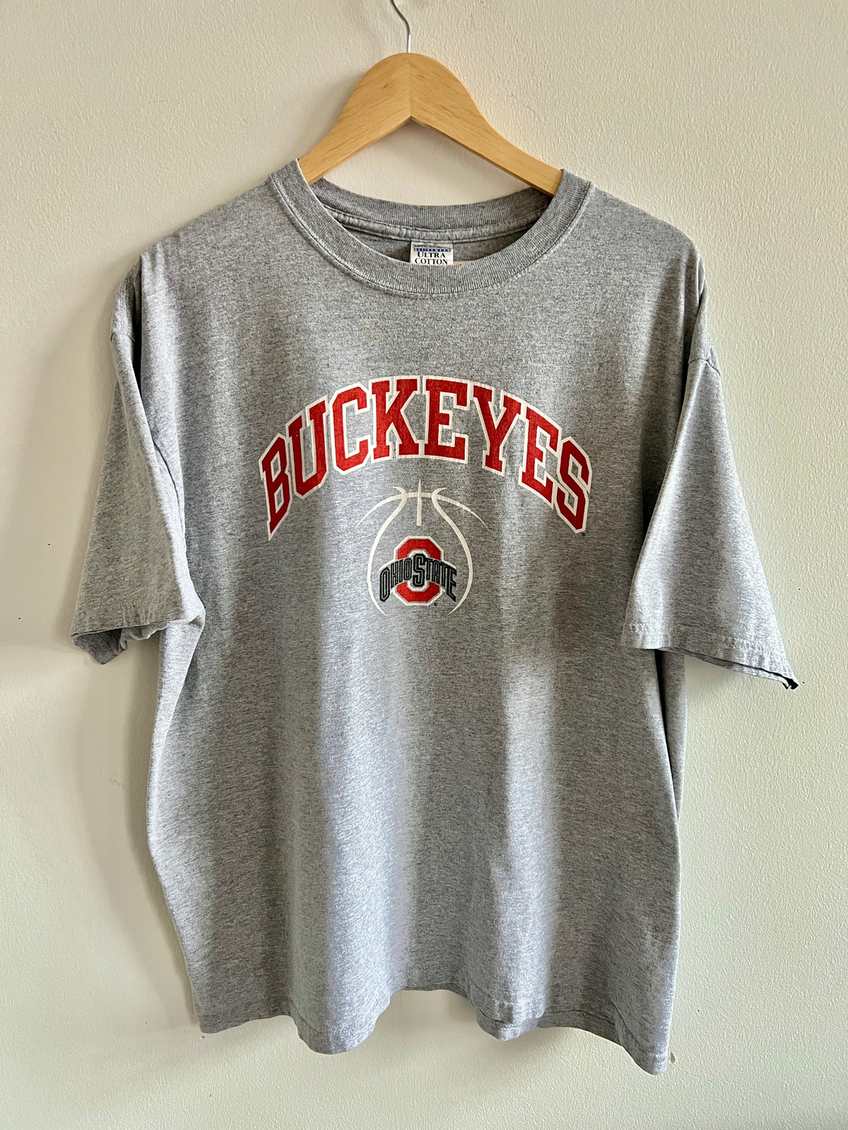Vintage Ohio State University Basketball ’00s T-Shirt – XL