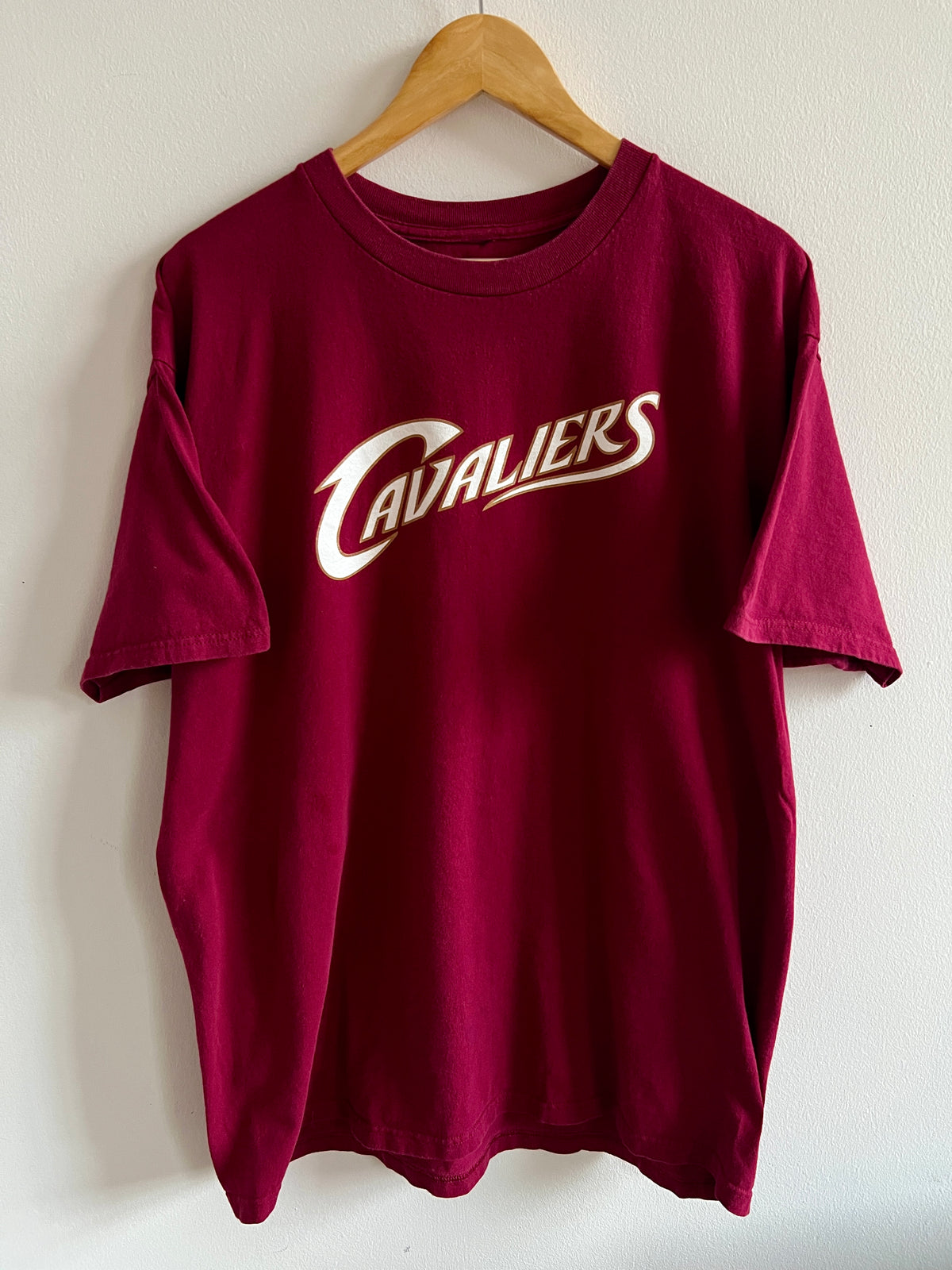 Vintage Cleveland Cavaliers Opening Night ’05 T-Shirt – L/XL