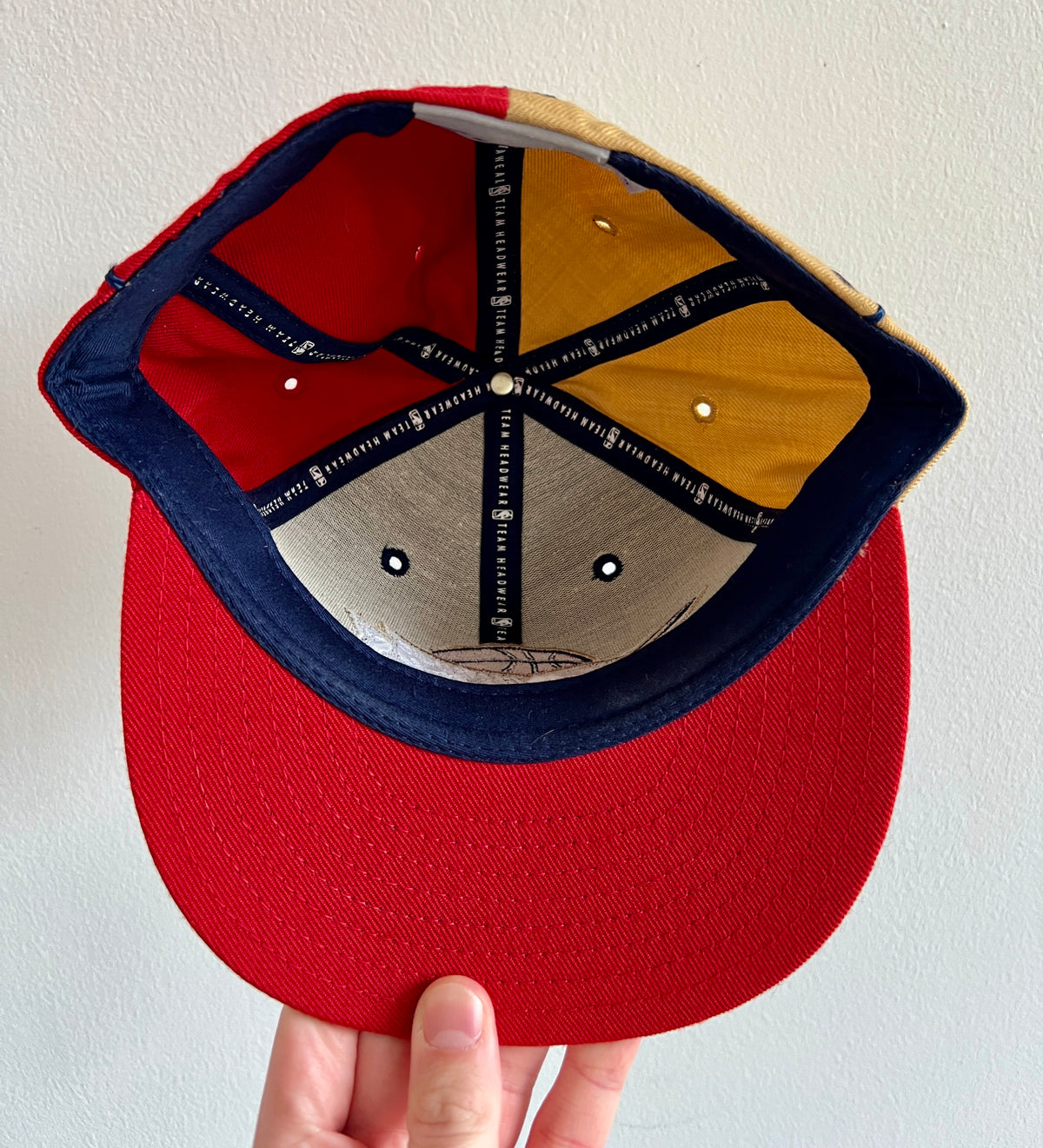 Vintage Cleveland Cavaliers ’00s Fitted Hat – 7 1/4