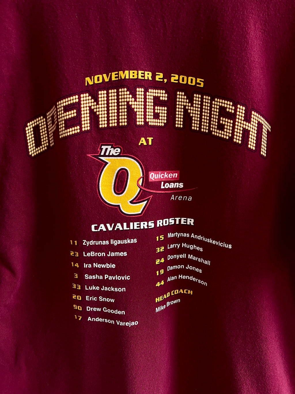 Vintage Cleveland Cavaliers Opening Night ’05 T-Shirt – L/XL