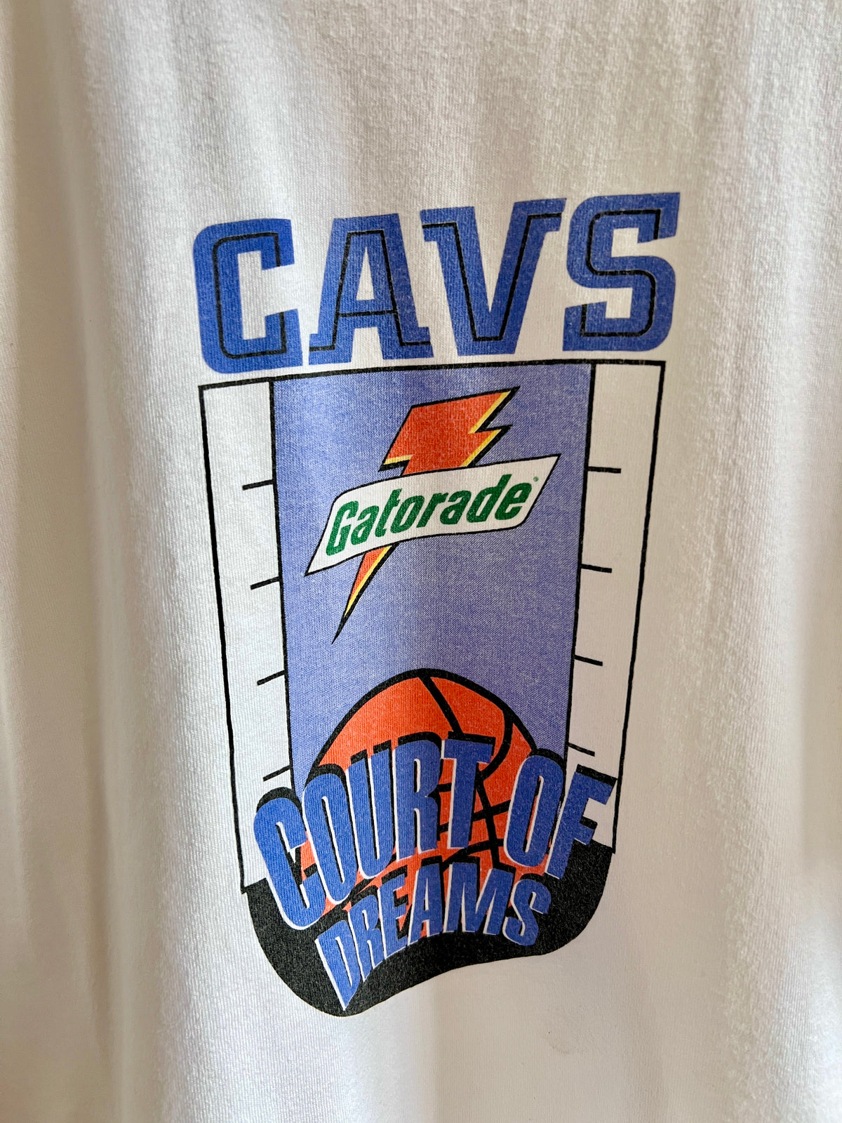 Vintage Cleveland Cavaliers Gatorade ’90s Cropped T-Shirt – XL