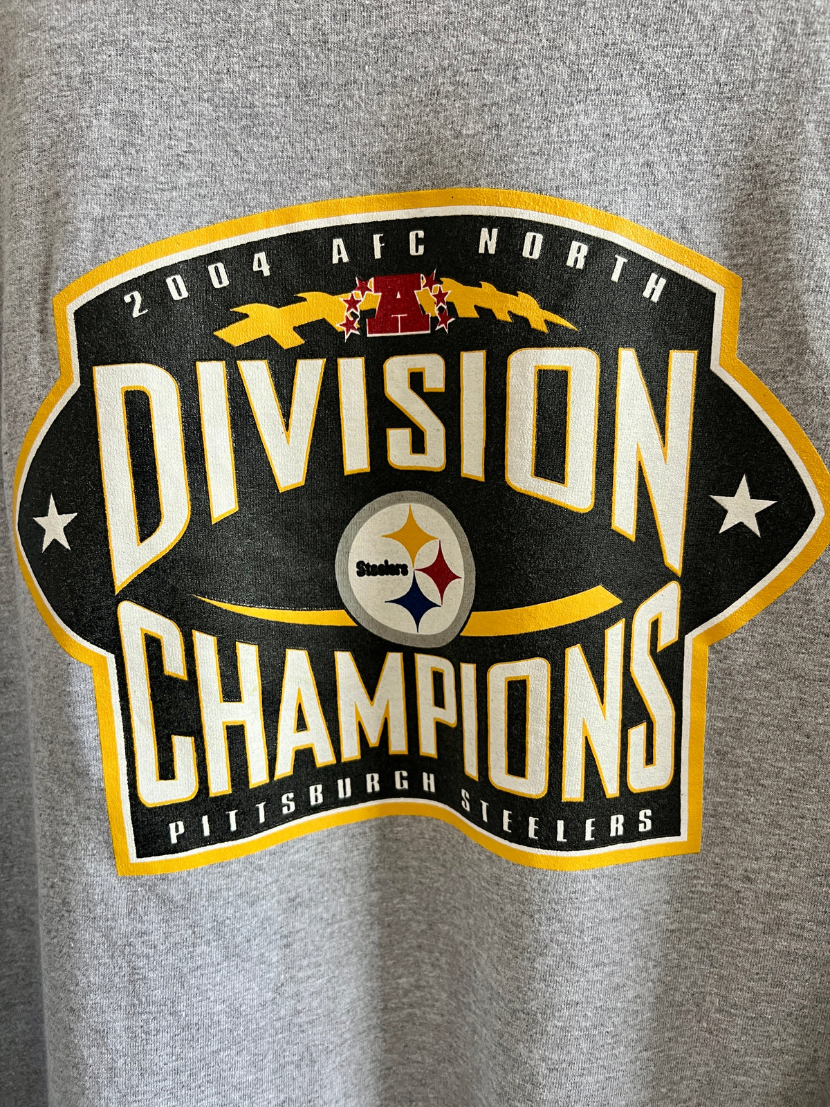 Vintage Pittsburgh Steelers Division Champions ’04 Long-Sleeve T-Shirt – L