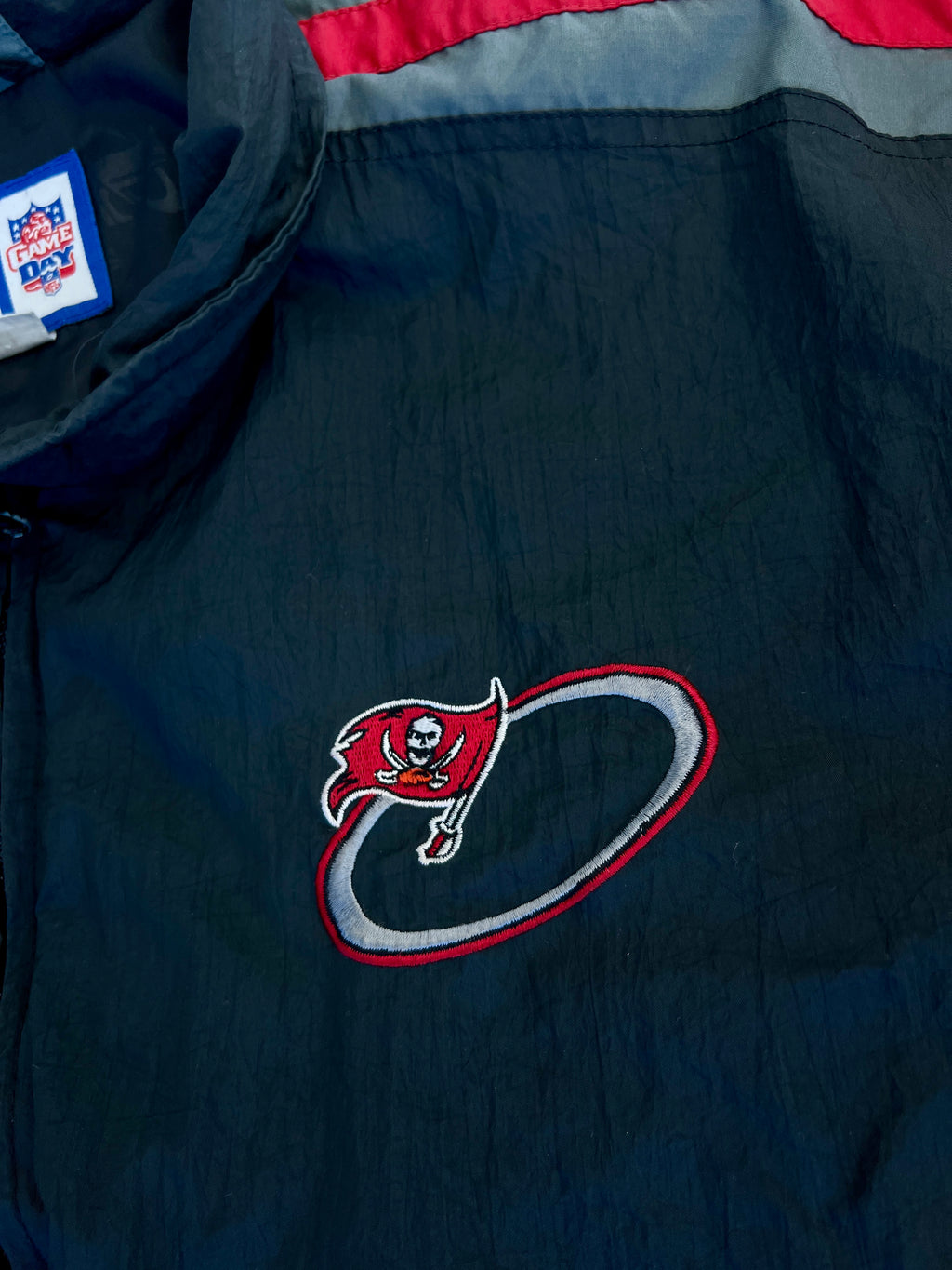 Vintage Tampa Bay Buccaneers '90s Windbreaker Jacket - XL